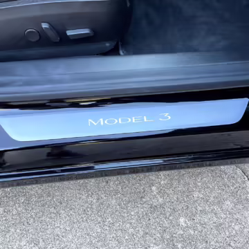 2018 Tesla Model 3 Mid Range RWD — photo 86