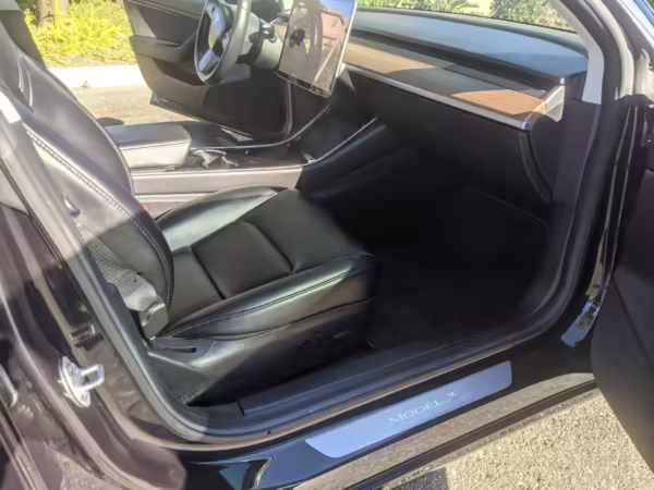 2018 Tesla Model 3 Long Range — photo 56