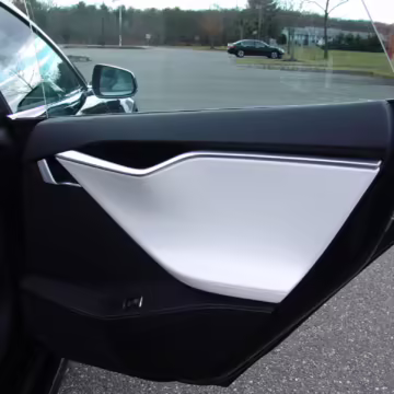 2016 Tesla Model S 90D — photo 41