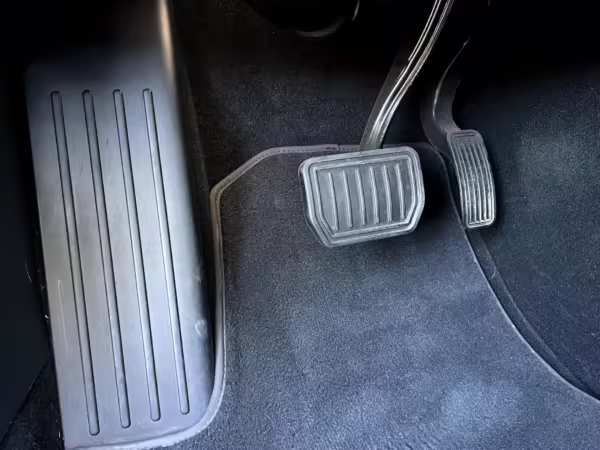 2018 Tesla Model 3 Mid Range RWD — photo 69