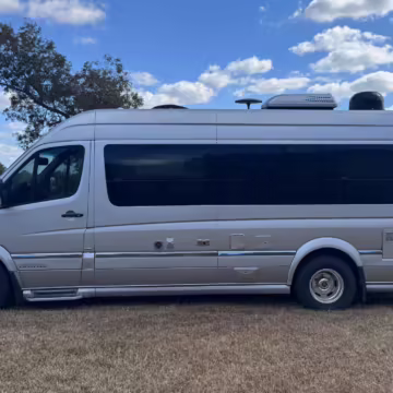 2015 Mercedes-Benz Sprinter 3500 Airstream Interstate — photo 87