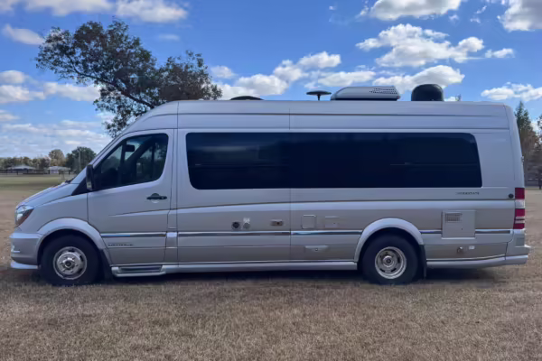 2015 Mercedes-Benz Sprinter 3500 Airstream Interstate — photo 87