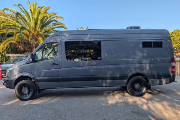 2017 Mercedes-Benz Sprinter 2500 4×4 — photo 31