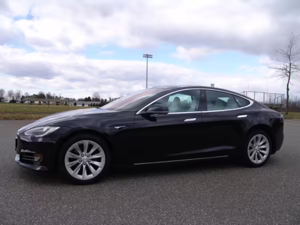 2016 Tesla Model S 90D — photo 5