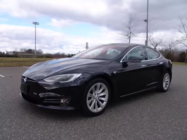 2016 Tesla Model S 90D