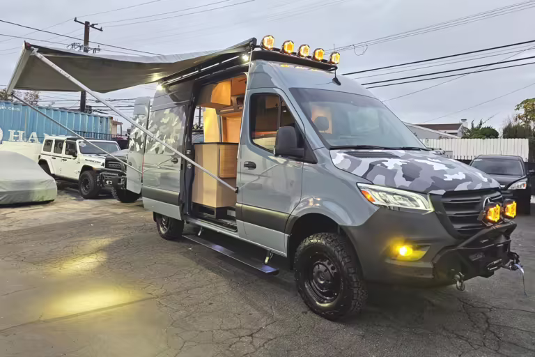 2022 Mercedes-Benz Sprinter 2500 4×4
