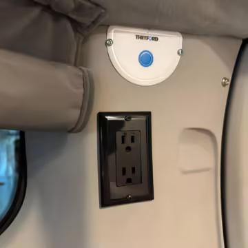 2017 Ford Transit 150 Sportsmobile 4×4 — photo 45