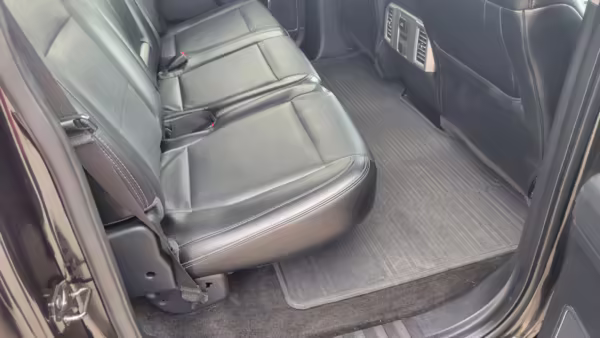 2015 Ford F-150 Lariat 4×4 — photo 25