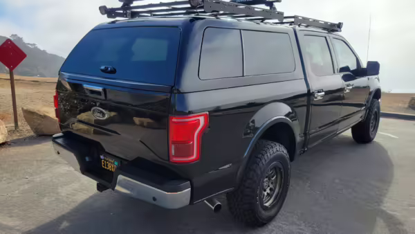2015 Ford F-150 Lariat 4×4 — photo 9