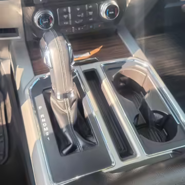 2015 Ford F-150 Lariat 4×4 — photo 52