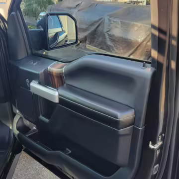 2015 Ford F-150 Lariat 4×4 — photo 43