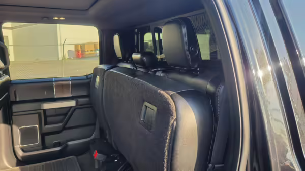 2015 Ford F-150 Lariat 4×4 — photo 55
