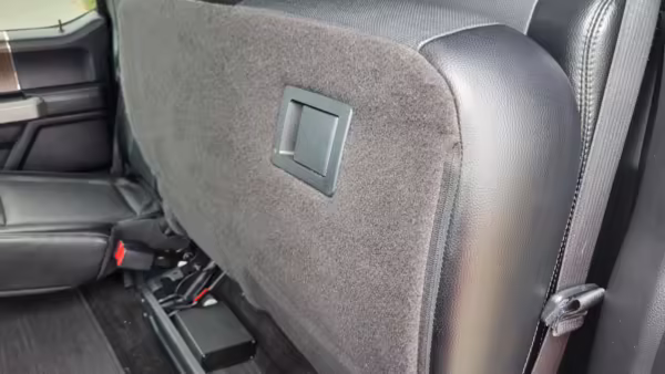 2015 Ford F-150 Lariat 4×4 — photo 57