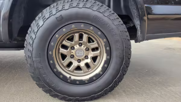 2015 Ford F-150 Lariat 4×4 — photo 19
