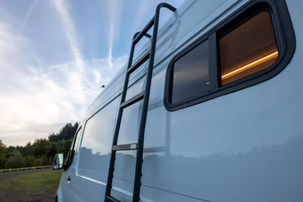2021 Mercedes-Benz Sprinter 2500 — photo 3