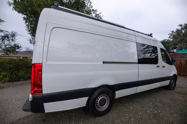 2021 Mercedes-Benz Sprinter 2500 — photo 4