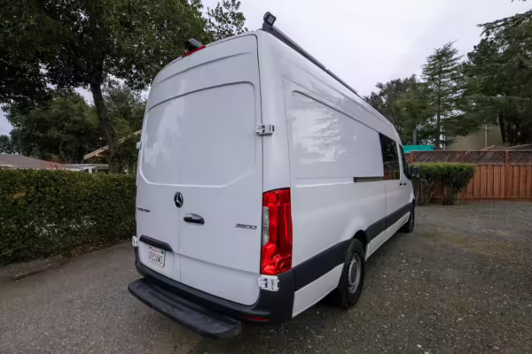 2021 Mercedes-Benz Sprinter 2500 — photo 8