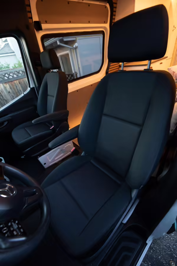 2021 Mercedes-Benz Sprinter 2500 — photo 63