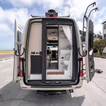 2019 Mercedes-Benz Sprinter 3500XD — photo 52