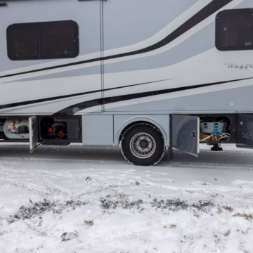 2020 Mercedes-Benz Sprinter 3500XD Tiffin Wayfarer 25QW Motorhome — photo 6
