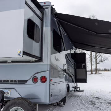 2020 Mercedes-Benz Sprinter 3500XD Tiffin Wayfarer 25QW Motorhome — photo 11