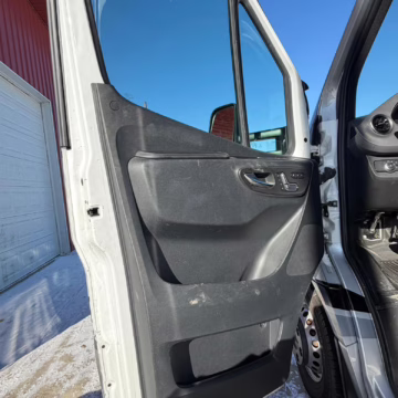 2020 Mercedes-Benz Sprinter 3500XD Tiffin Wayfarer 25QW Motorhome — photo 45