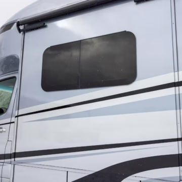 2020 Mercedes-Benz Sprinter 3500XD Tiffin Wayfarer 25QW Motorhome — photo 18
