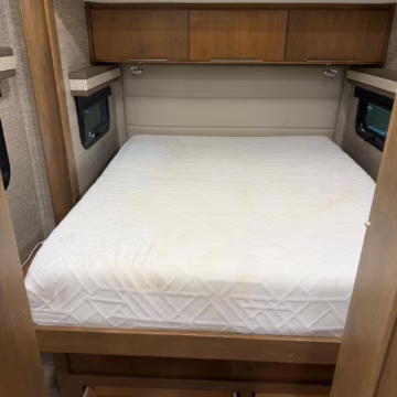 2020 Mercedes-Benz Sprinter 3500XD Tiffin Wayfarer 25QW Motorhome — photo 52
