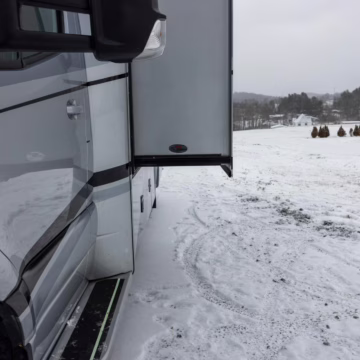 2020 Mercedes-Benz Sprinter 3500XD Tiffin Wayfarer 25QW Motorhome — photo 24