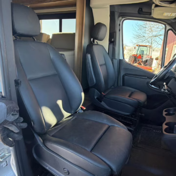 2020 Mercedes-Benz Sprinter 3500XD Tiffin Wayfarer 25QW Motorhome — photo 41