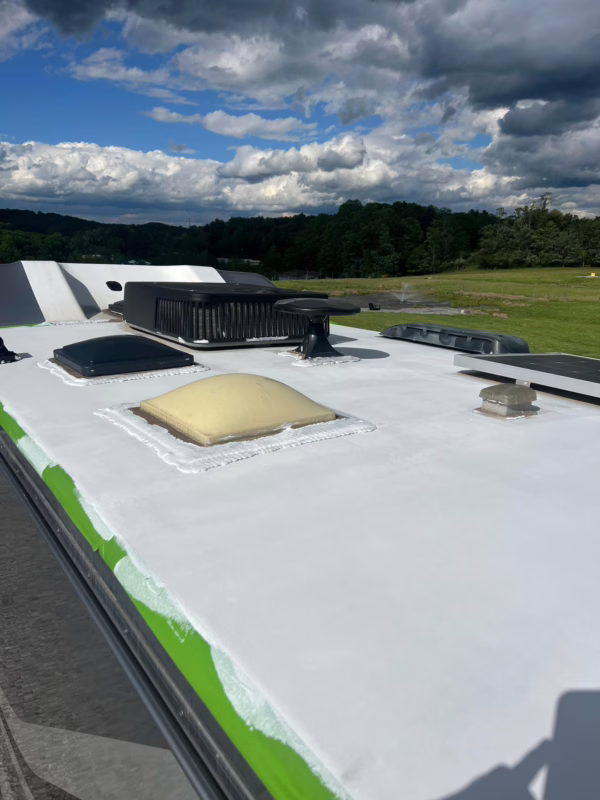 2020 Mercedes-Benz Sprinter 3500XD Tiffin Wayfarer 25QW Motorhome — photo 74
