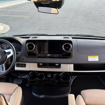 2021 Mercedes-Benz Sprinter 2500 Airstream Interstate 19 Tommy Bahama Edition 4×4 — photo 17