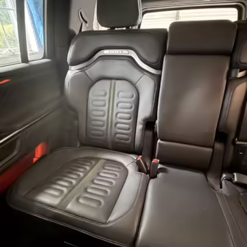 2025 Rivian R1S Adventure Edition — photo 34