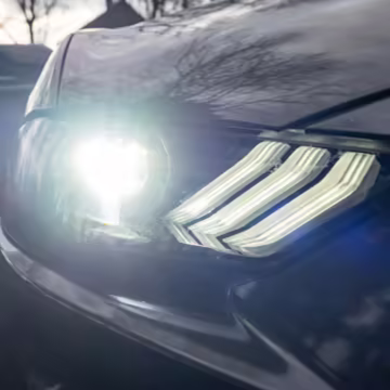 2018 Ford Mustang GT Coupe Premium — photo 24
