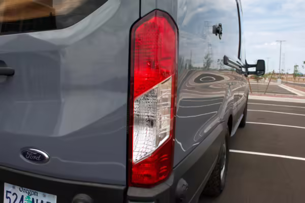 2021 Ford Transit 250 — photo 2