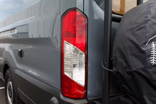 2021 Ford Transit 250 — photo 4