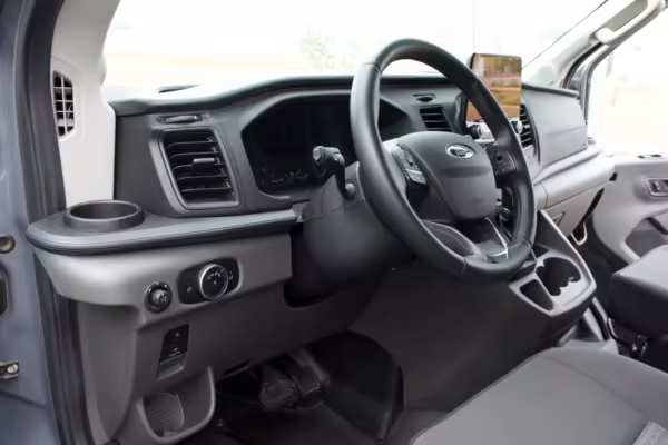2021 Ford Transit 250 — photo 32