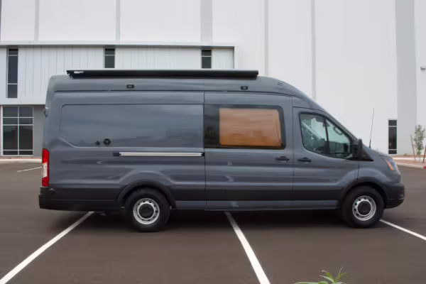 2021 Ford Transit 250 — photo 7
