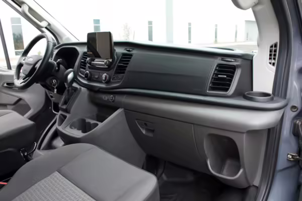 2021 Ford Transit 250 — photo 36
