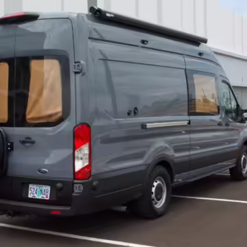 2021 Ford Transit 250 — photo 12