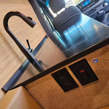 2022 Mercedes-Benz Sprinter 2500 4×4 — photo 40