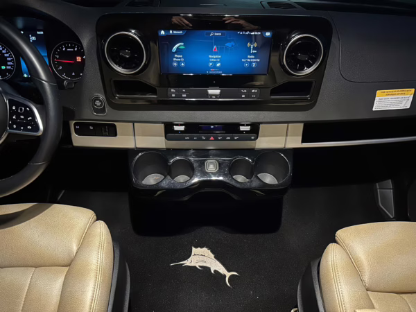 2021 Mercedes-Benz Sprinter 2500 Airstream Interstate 19 Tommy Bahama Edition 4×4 — photo 51