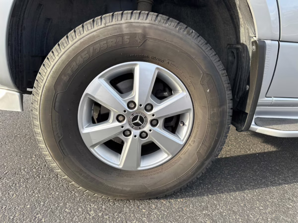 2021 Mercedes-Benz Sprinter 2500 Airstream Interstate 19 Tommy Bahama Edition 4×4 — photo 10