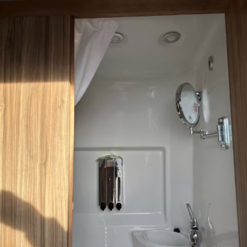 2021 Mercedes-Benz Sprinter 2500 Airstream Interstate 19 Tommy Bahama Edition 4×4 — photo 69