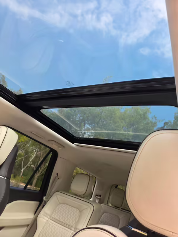 2018 Lincoln Navigator Black Label — photo 27