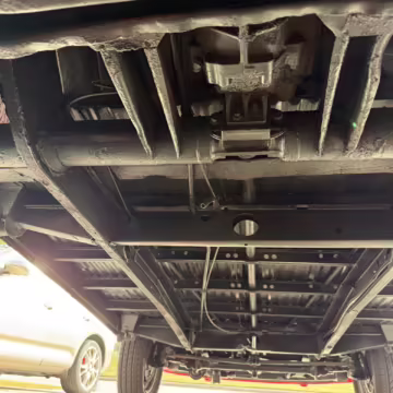 1975 Volkswagen Bus — photo 64