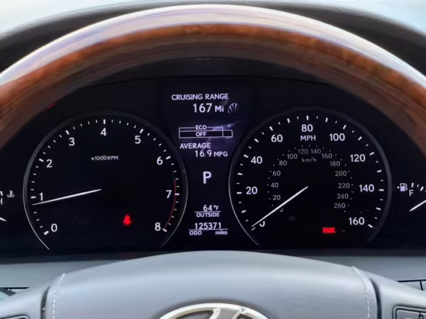 2017 Lexus LS 460 L — photo 36