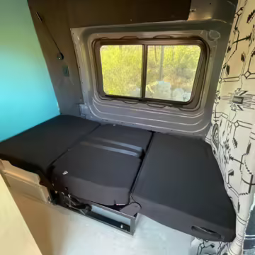 2021 Ford Transit 250 — photo 52