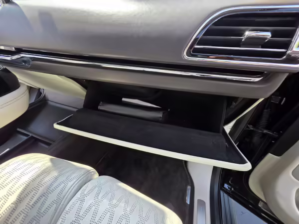 2018 Lincoln Navigator Black Label — photo 30