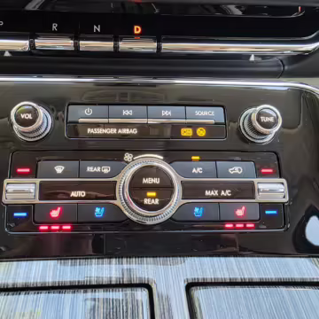 2018 Lincoln Navigator Black Label — photo 34
